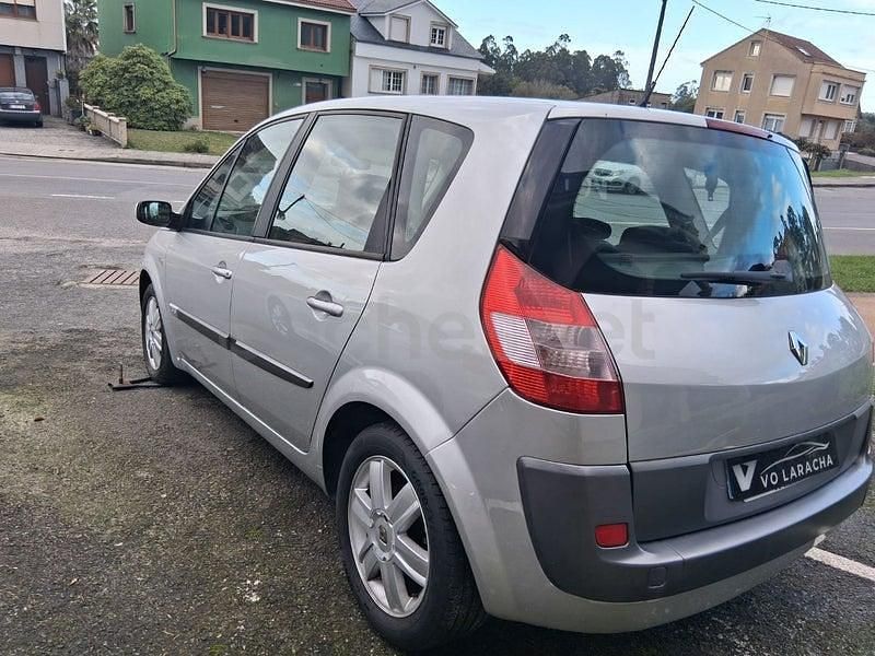 Usado Renault Scénic II Authentique 115 CV (84 kW) 2005 Gris / plata Monovolumen