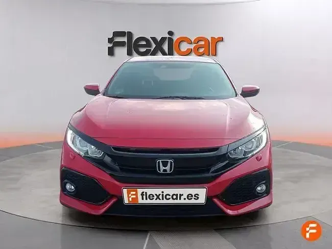 Usado Honda Civic Comfort 120 CV (88 kW) 2018 Rojo