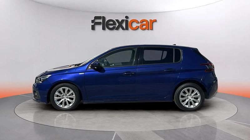 Usado Peugeot 308 Access 131 CV (96 kW) 2020 Azul Utilitario