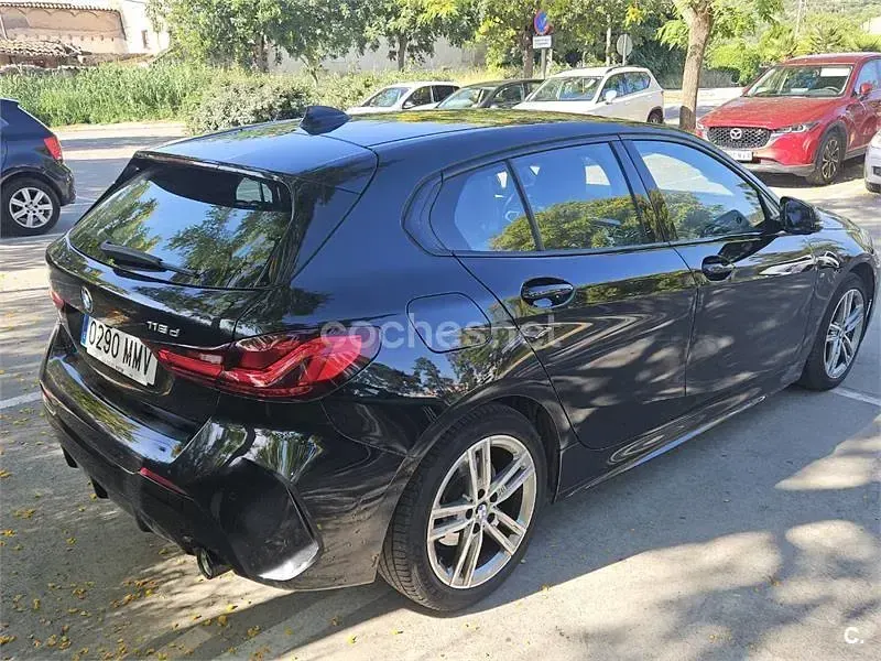 Usado BMW 118 150 CV (110 kW) 2024 Negro Utilitario
