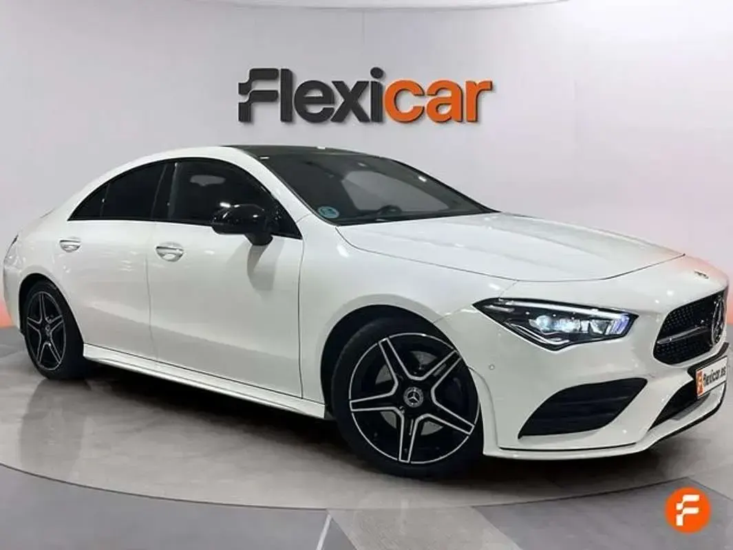 Usado Mercedes CLA200 163 HP (119 kW) 2022 Branco Sedan