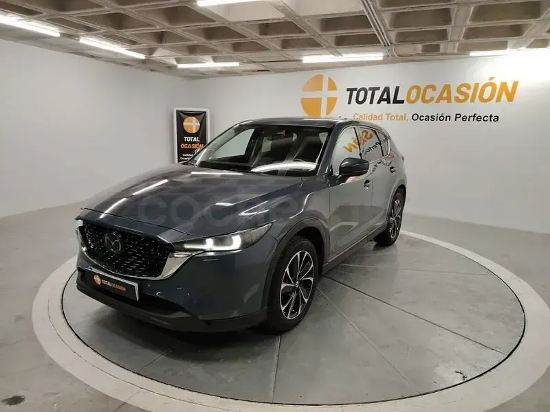 Usado Mazda CX-5 165 CV (121 kW) 2022 Gris / plata SUV