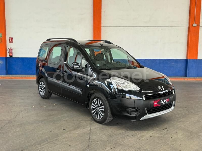 Negro Usado 2012 Peugeot Partner Tepee Outdoor Monovolumen | 8490 € (Precio justo) - Imagen 1/4