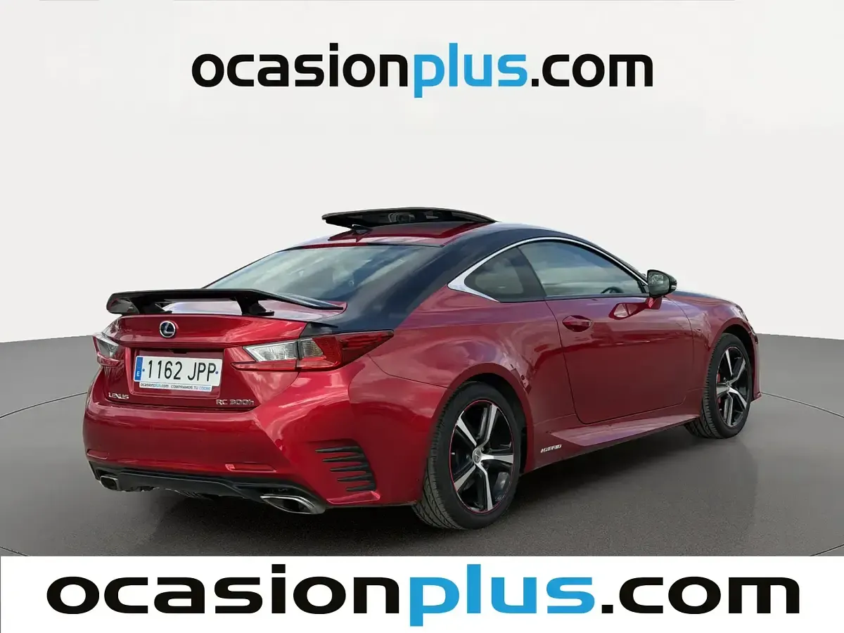 Usado Lexus RC300h Executive Line 223 CV (164 kW) 2016 Rojo Coupe