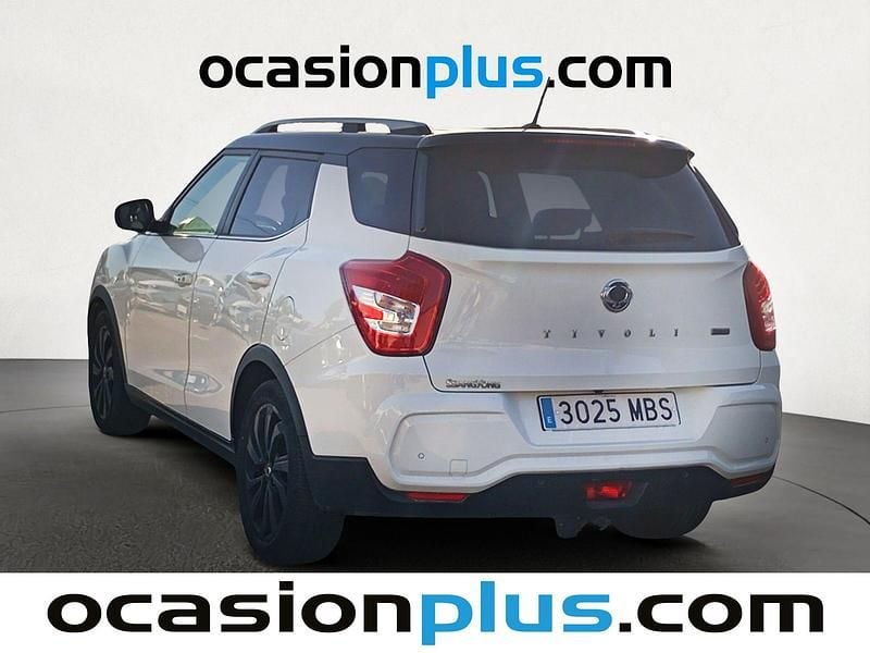 Usado Ssangyong (KGM) Tivoli Limited 163 CV (119 kW) 2022 Blanco SUV