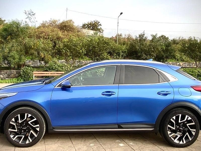 Usado Kia XCeed GT-Line 120 CV (88 kW) 2024 Azul SUV