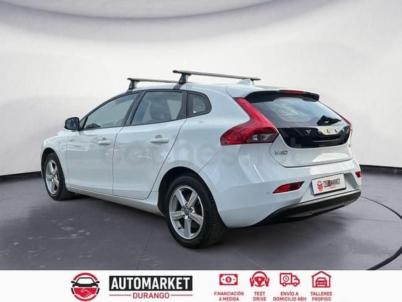 Occasion Volvo V40 Summum 115 PK (84 kW) 2013 Wit Sedan