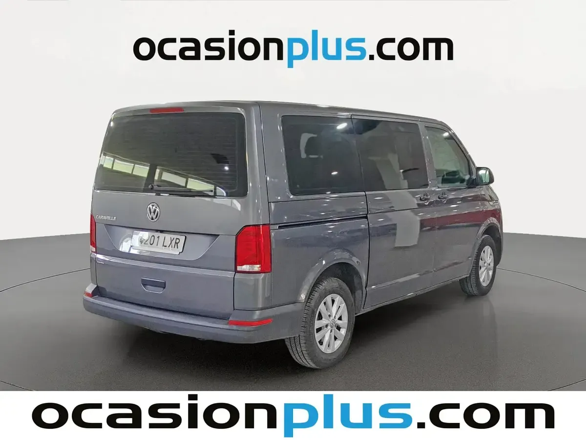 Usado VW Caravelle 150 CV (110 kW) 2022 Gris Van