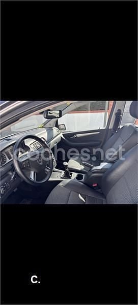 Usado Mercedes B180 109 CV (80 kW) 2009 Gris / plata Monovolumen