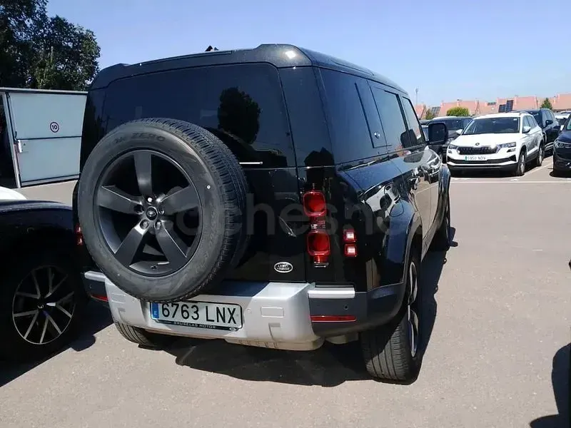 Usado Land Rover Defender S 200 CV (147 kW) 2021 Negro SUV