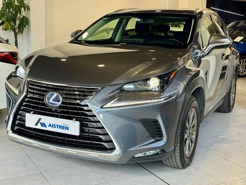Usado Lexus NX300h Business Edition 197 CV (144 kW) 2018 Beige SUV