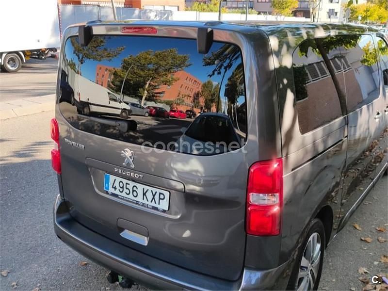 Usado Peugeot Traveller Allure 150 CV (110 kW) 2019 Gris / plata Monovolumen