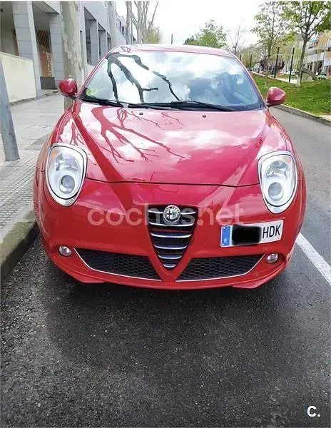 Usado Alfa Romeo MiTo Distinctive 95 CV (69 kW) 2011 Rojo Utilitario