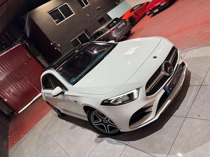 Usado Mercedes A250 218 CV (160 kW) 2021 Blanco Utilitario