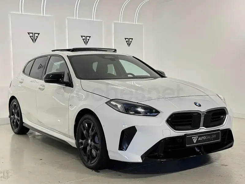Usado BMW M135 M Sport 300 CV (220 kW) 2025 Blanco Utilitario