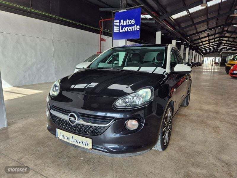 Usado Opel Adam 90 CV (66 kW) 2016 Negro Utilitario