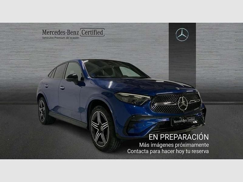 Usado Mercedes GLC300e 333 CV (244 kW) 2024 Azul Coupe