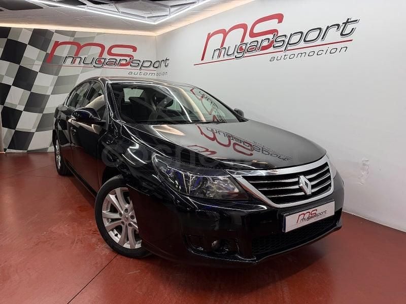 Usado Renault Latitude Expression 150 CV (110 kW) 2011 Negro Berlina