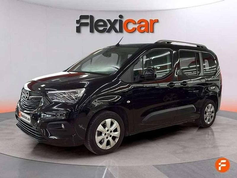 Usado Opel Combo Life Expression 102 CV (75 kW) 2019 Negro Monovolumen