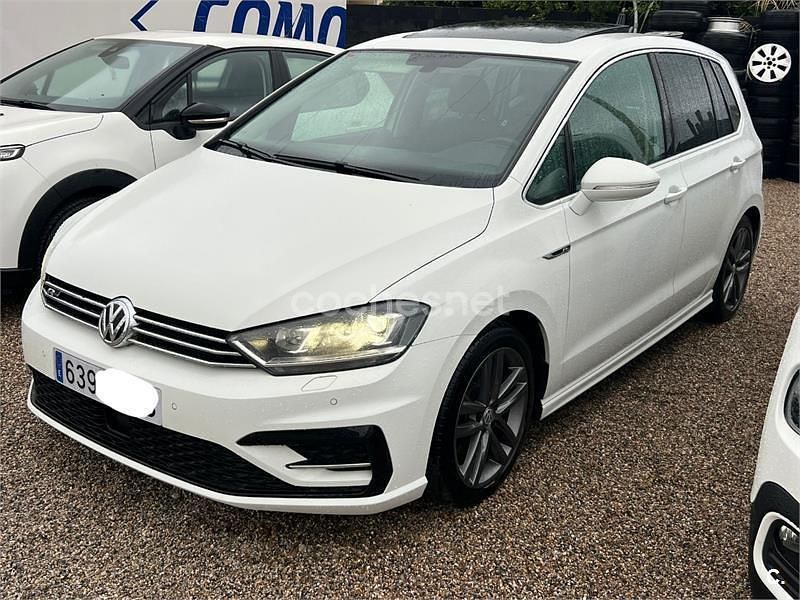 Blanco Usado 2018 VW Golf Sportsvan Sportline Monovolumen | 15.990 € (Precio justo) - Imagen 1/4