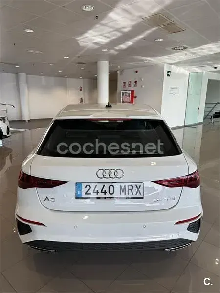Usado Audi A3 S-Line 150 CV (110 kW) 2024 Blanco Berlina