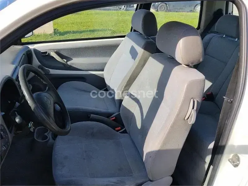 Usado Seat Arosa 50 CV (36 kW) 1999 Blanco Utilitario