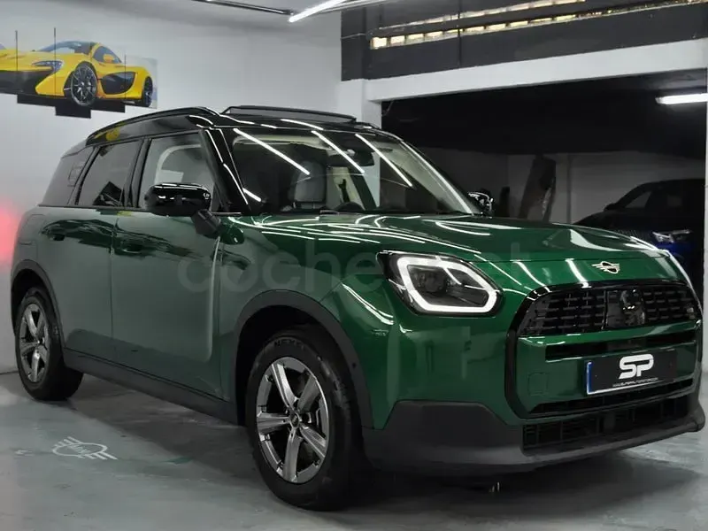 Usado Mini Countryman 170 CV (125 kW) 2025 Verde SUV