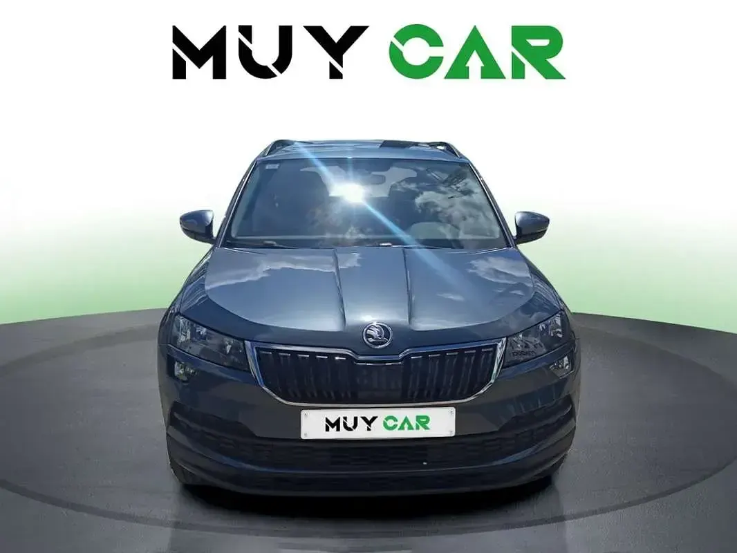 Usado Skoda Karoq Ambition 116 CV (85 kW) 2020 Gris SUV