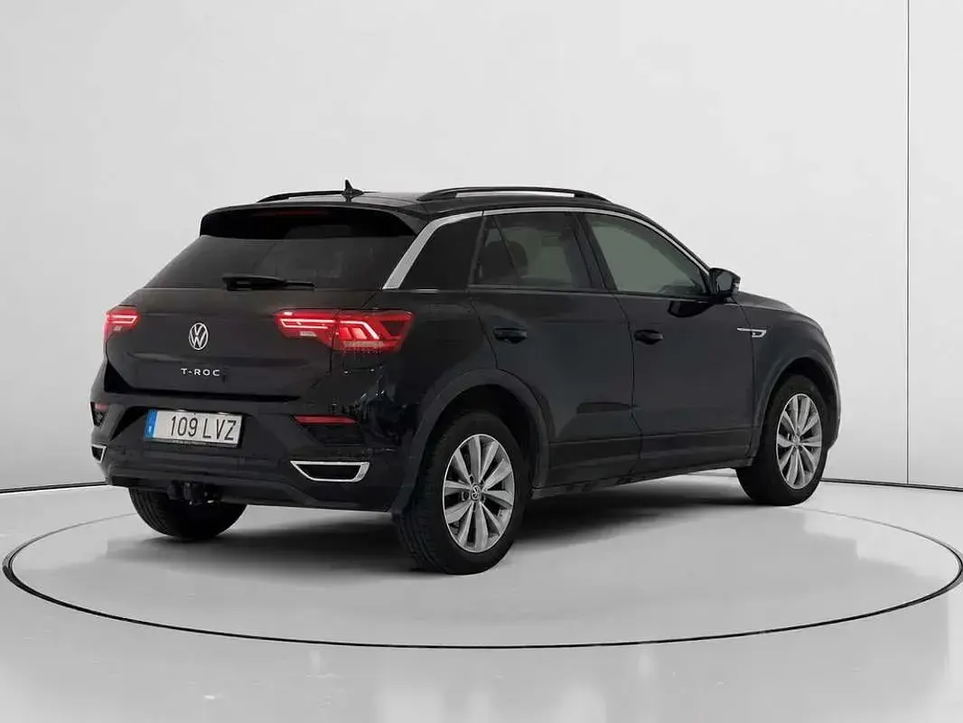 Usado VW T-Roc Advance 116 CV (85 kW) 2022 Negro SUV