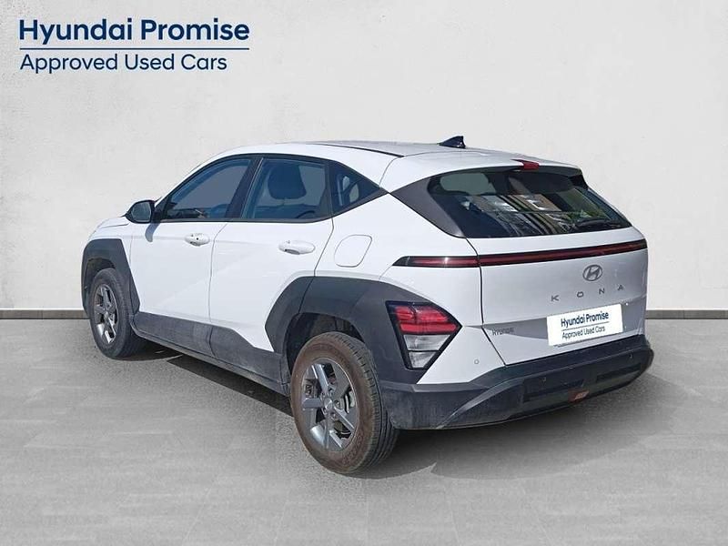 Usado Hyundai Kona 120 CV (88 kW) 2023 Blanco SUV