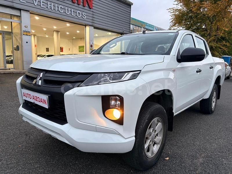Blanco Usado 2020 Mitsubishi L200 Recogida | 23.500 € (Un poco caro) - Imagen 1/4