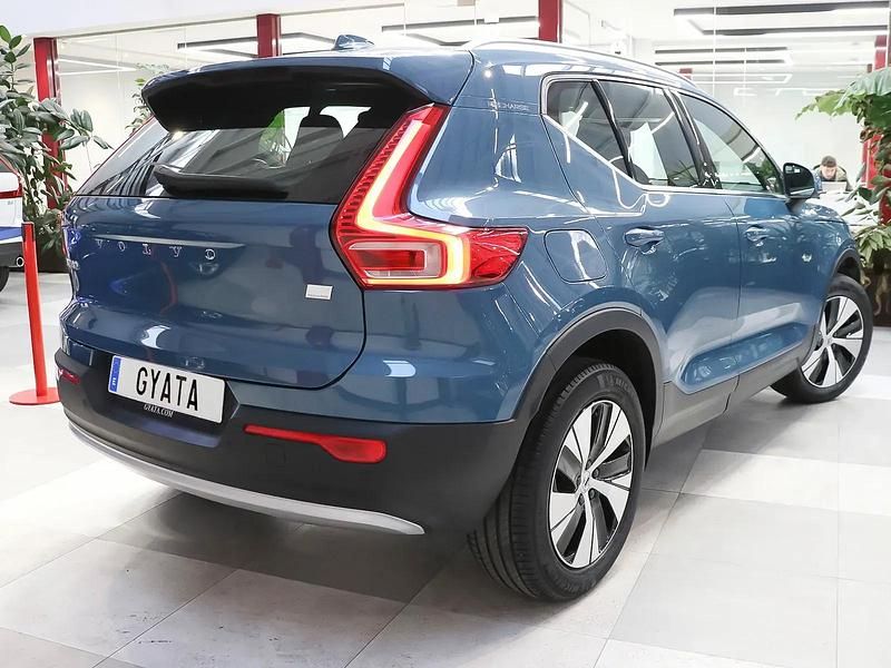 Brugt Volvo XC40 Core 211 HK (155 kW) 2022 Blå SUV