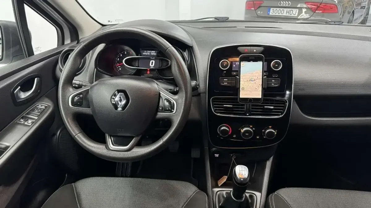 Usado Renault Clio Business 90 CV (66 kW) 2019 Blanco Utilitario