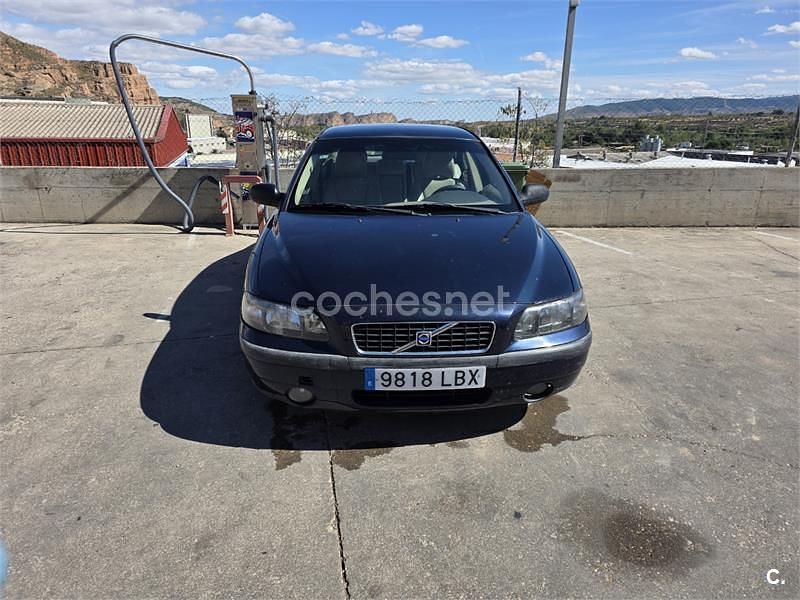 Usado Volvo S60 130 CV (95 kW) 2002 Azul Berlina