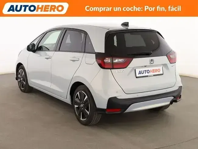 Usado Honda Jazz Advance 122 CV (89 kW) 2024 Gris Utilitario