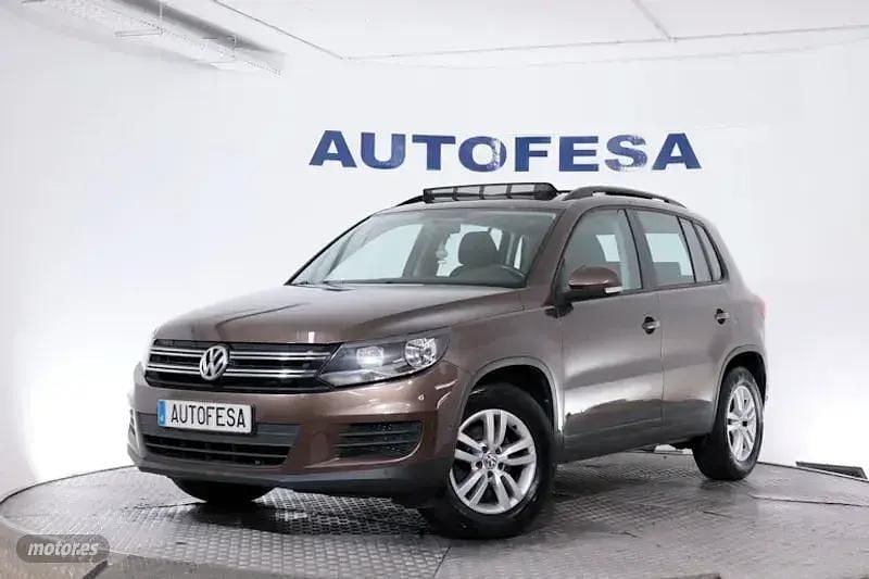 Marrón Usado 2015 VW Tiguan Advance SUV | 12.450 € (Buen precio) - Imagen 1/4