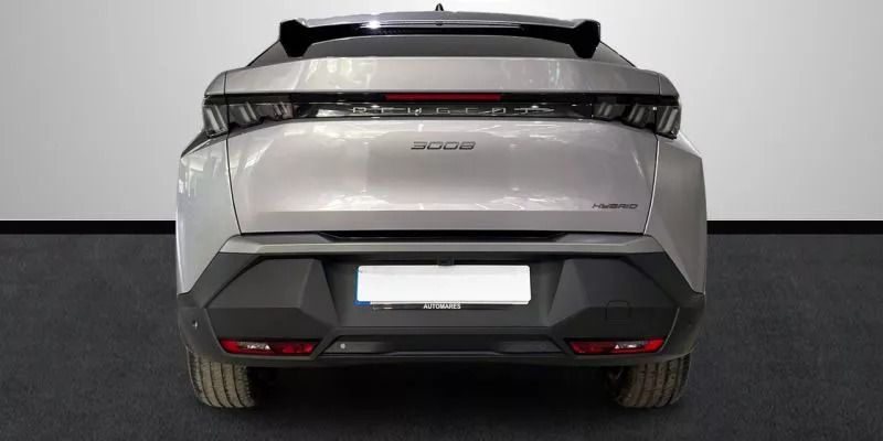 Begagnad Peugeot e-3008 Allure 156 kW (213 HK) 2024 Blå SUV