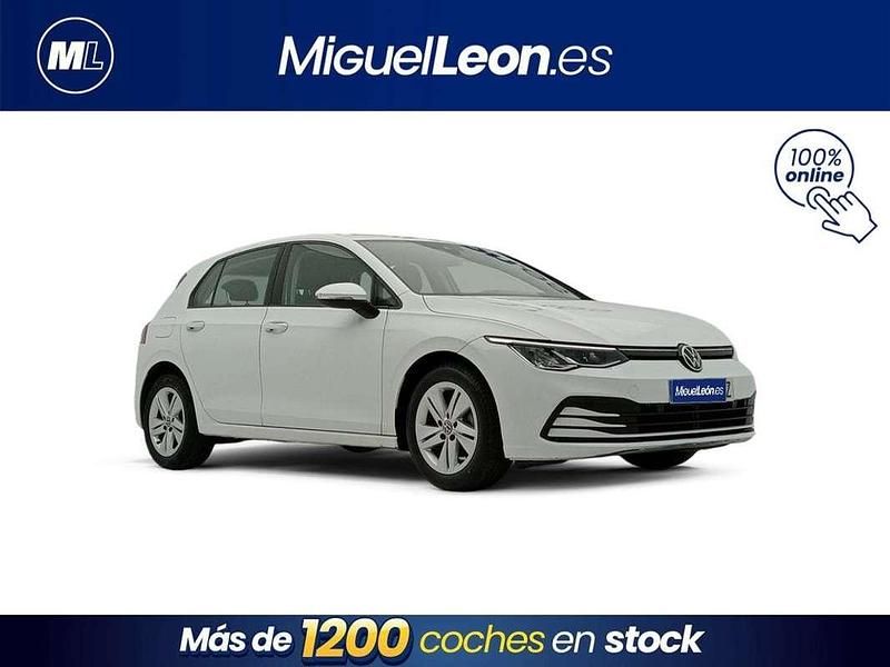 Usado VW Golf VIII Life 110 CV (80 kW) 2021 Blanco Utilitario