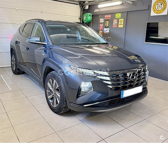 Usado Hyundai Tucson 150 CV (110 kW) 2025 Gris / plata SUV