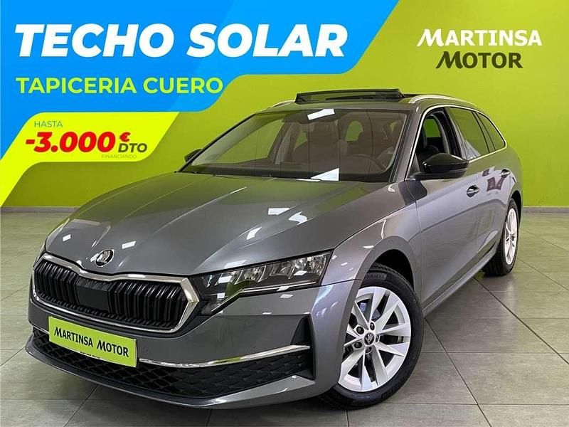 Gris Usado 2025 Skoda Octavia Selection Utilitario | 29.800 € (Precio justo) - Imagen 1/4