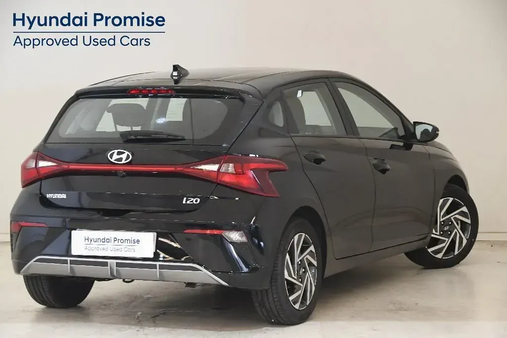 Usado Hyundai i20 99 CV (72 kW) 2022 Utilitario