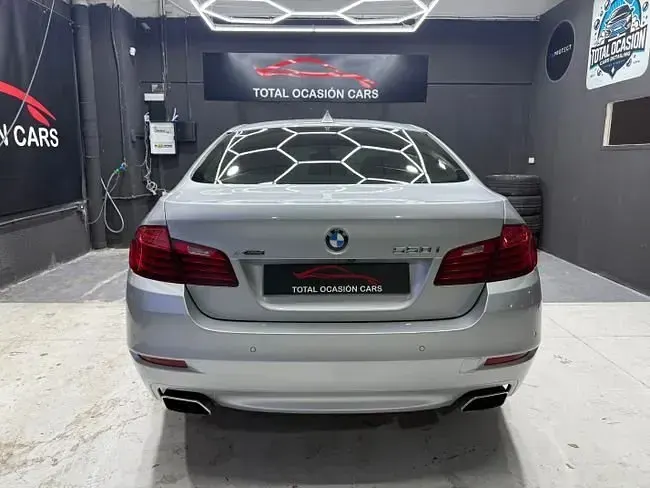 Usado BMW 550 450 CV (330 kW) 2013 Plata