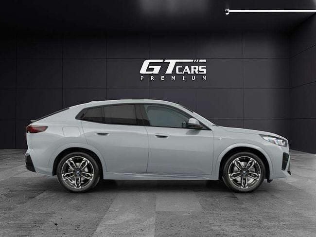 Usado BMW iX1 230 kW (313 CV) 2025 Gris SUV