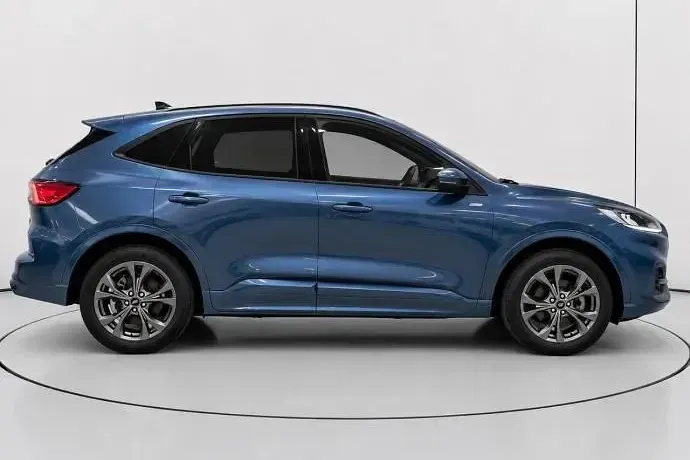 Usado Ford Kuga ST-Line 225 CV (165 kW) 2022 SUV