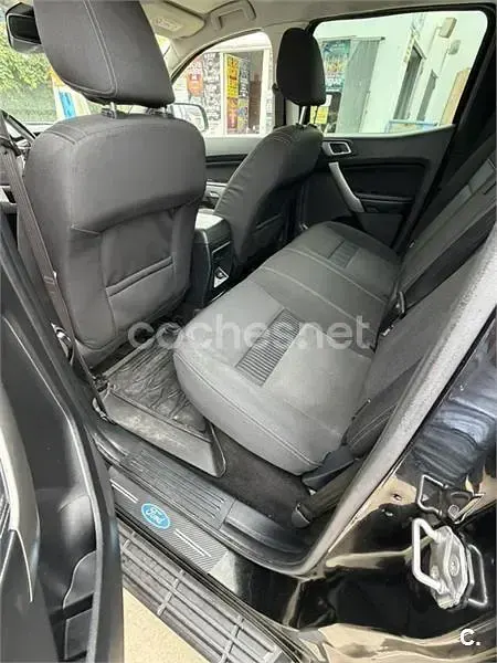 Usado Ford Ranger XLT 170 CV (125 kW) 2020 Negro Pickup/Camioneta