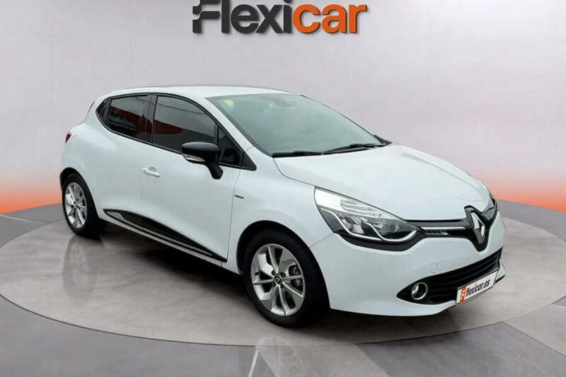 Blanco Usado 2016 Renault Clio IV Dynamique Berlina | 7990 € (Super precio) - Imagen 1/4
