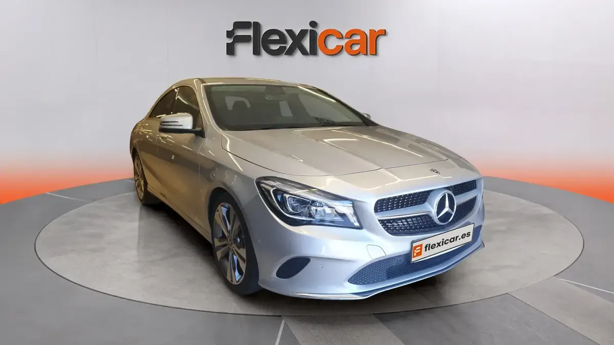 Usado Mercedes CLA200 163 CV (119 kW) 2019 Coupe
