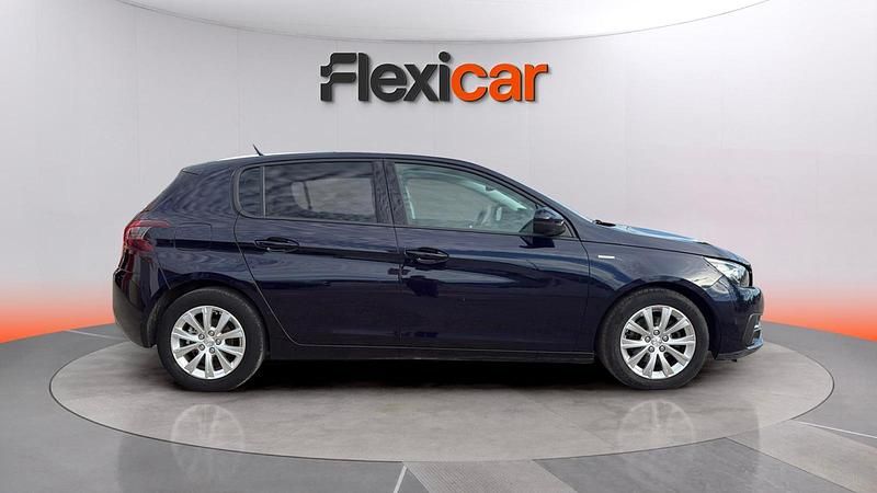 Usado Peugeot 308 Access 110 CV (80 kW) 2020 Azul Utilitario