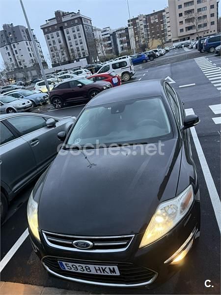 Usado Ford Mondeo Titanium S 163 CV (119 kW) 2012 Negro Berlina