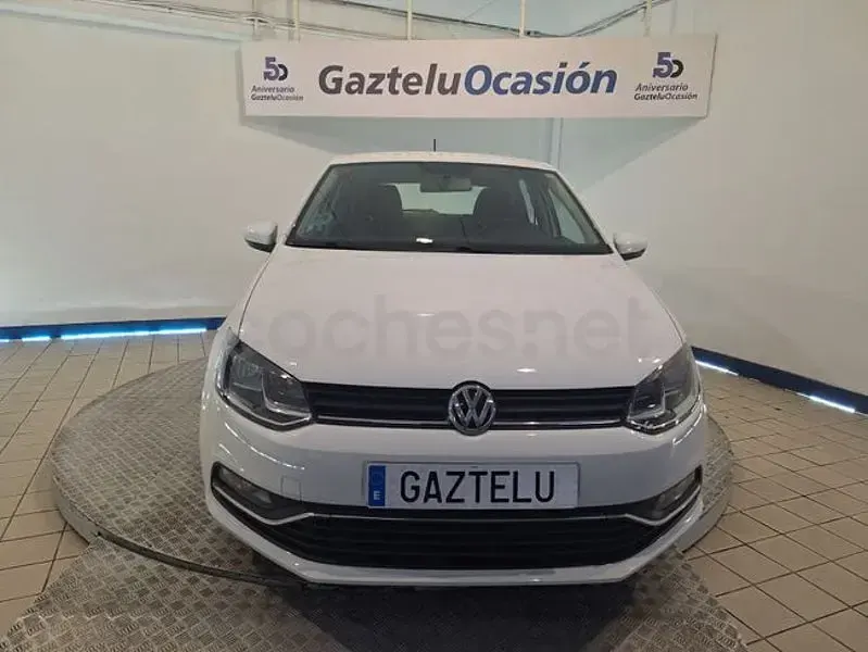 Usado VW Polo Advance 90 CV (66 kW) 2017 Blanco Berlina